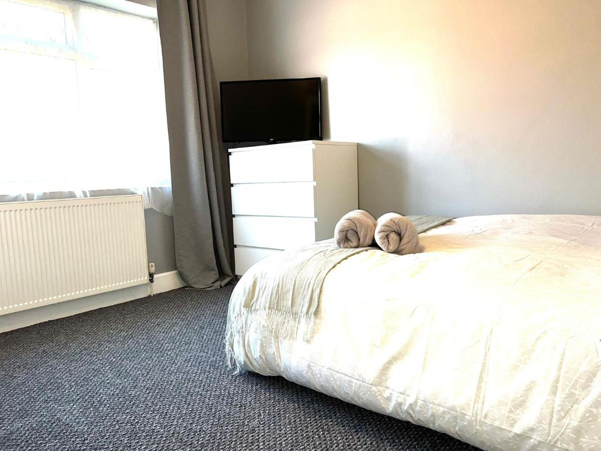 Shirley House 4, Guest House, Self Catering, Self Check In With Smart Locks, Use Of Fully Equipped Kitchen, Close To City Centre, Ideal For Longer Stays, Excellent Transport Links Southampton Eksteriør bilde